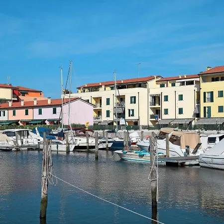 Albatros-1 By Interhome