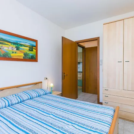Albatros-1 By Interhome Apartman *